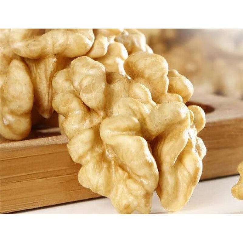 Walnuts In Shell Chandler Variety Shelled Raw Walnuts | Fresh and Easy to Crack | Excellent TastePacked in Resealable Bag