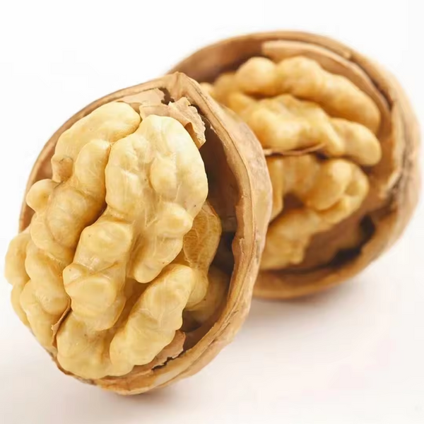 Factory 1kg Walnuts Price Walnut Halves Wholesale China Top Thin Raw Amber 25kg/bag Packaging Raw Dried Walnut Kernel Dried Nuts