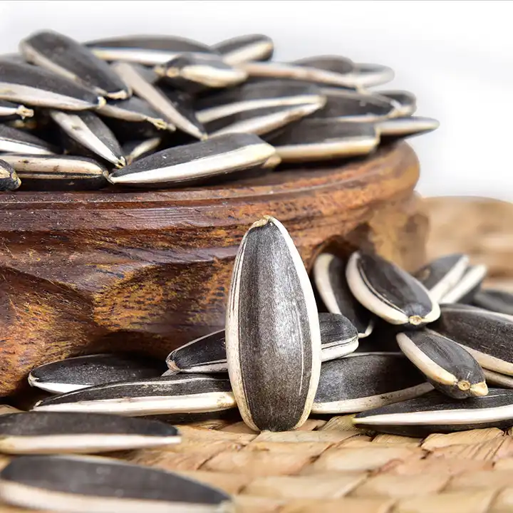 Wholesale bulk biggest size Raw Sunflower Seeds Black White 361 Amazon’s best-selling products