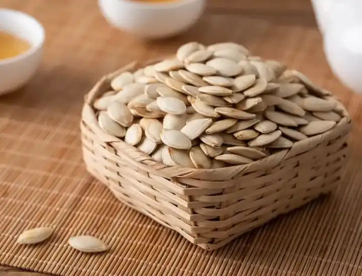 Pumpkin Seeds, Raw In shell Snow white, Oil Free, Healthy Snack, Crunchy, Delicious, Resealable pouch bag by Presto Sales