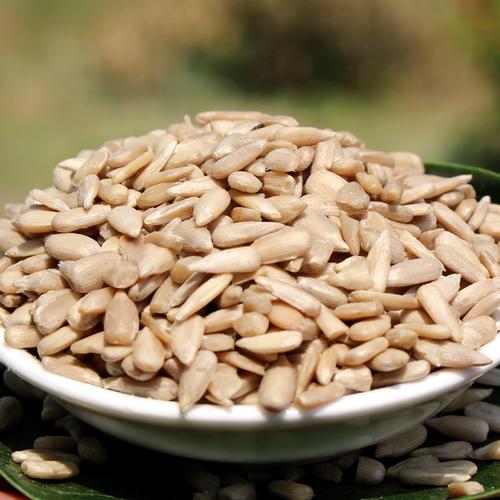 Wholesale Black Sunflower Seeds Kernels Small Size Bakery Grade Inner Mongolia - Lnnuts